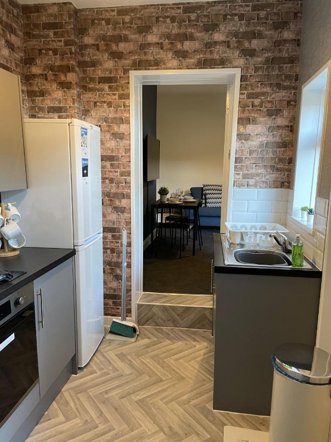 Howe - Newly Refurbished 2 Bedroom Flat Free Parking Gateshead Exterior photo